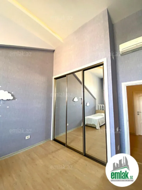 Satılır 6 otaqlı yeni tikili 240 m²