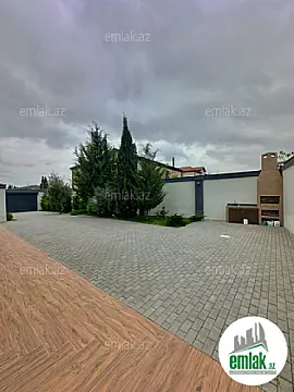 Satılır 4 otaqlı mənzil 220 m²