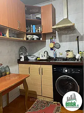 Satılır 3 otaqlı köhnə tikili 71 m²
