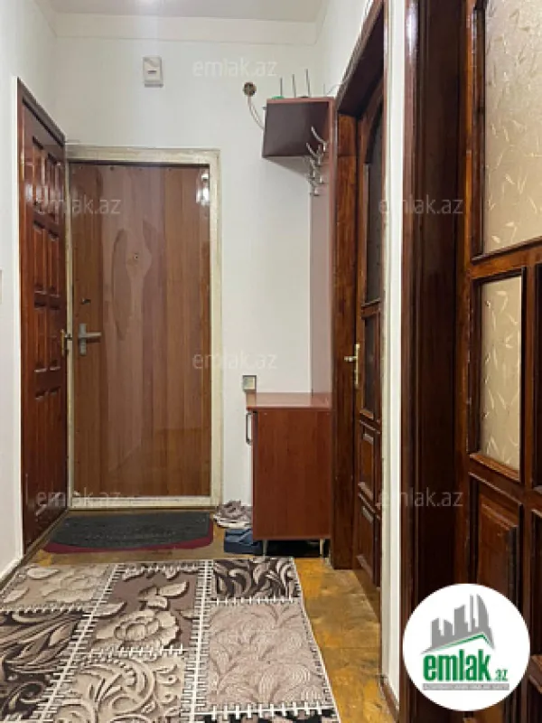 Satılır 3 otaqlı köhnə tikili 71 m²