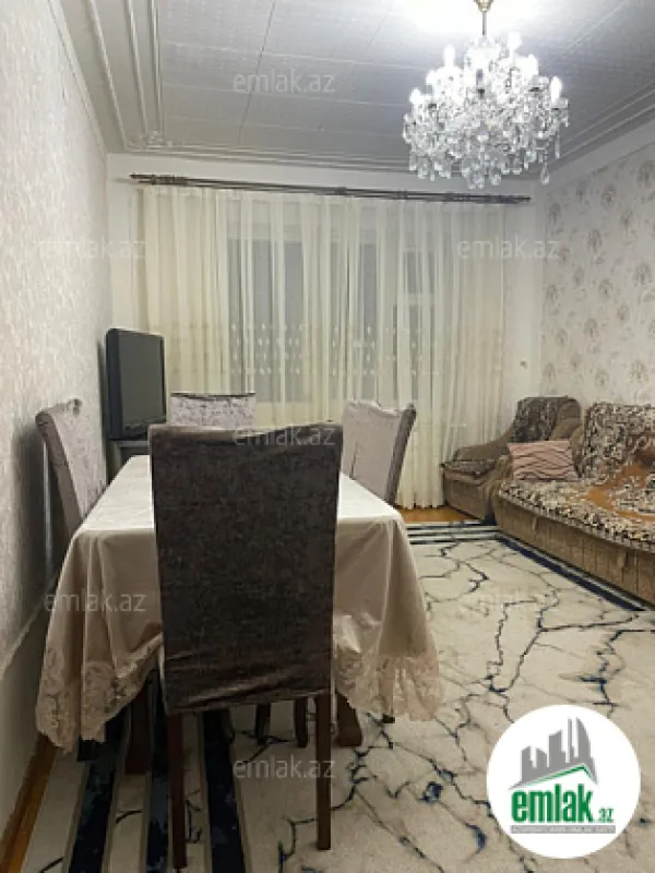 Satılır 3 otaqlı köhnə tikili 71 m²