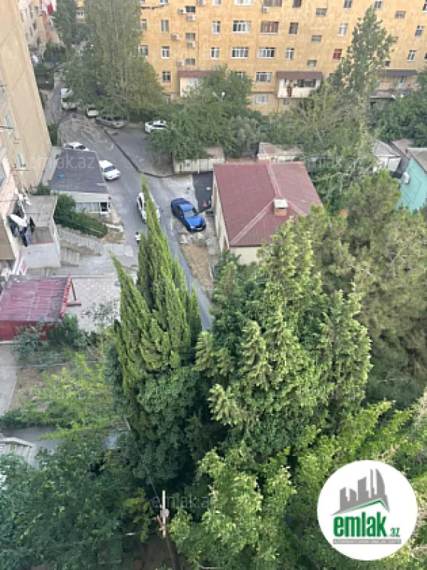 Satılır 3 otaqlı köhnə tikili 71 m²