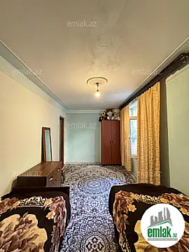 Satılır 3 otaqlı köhnə tikili 65 m²