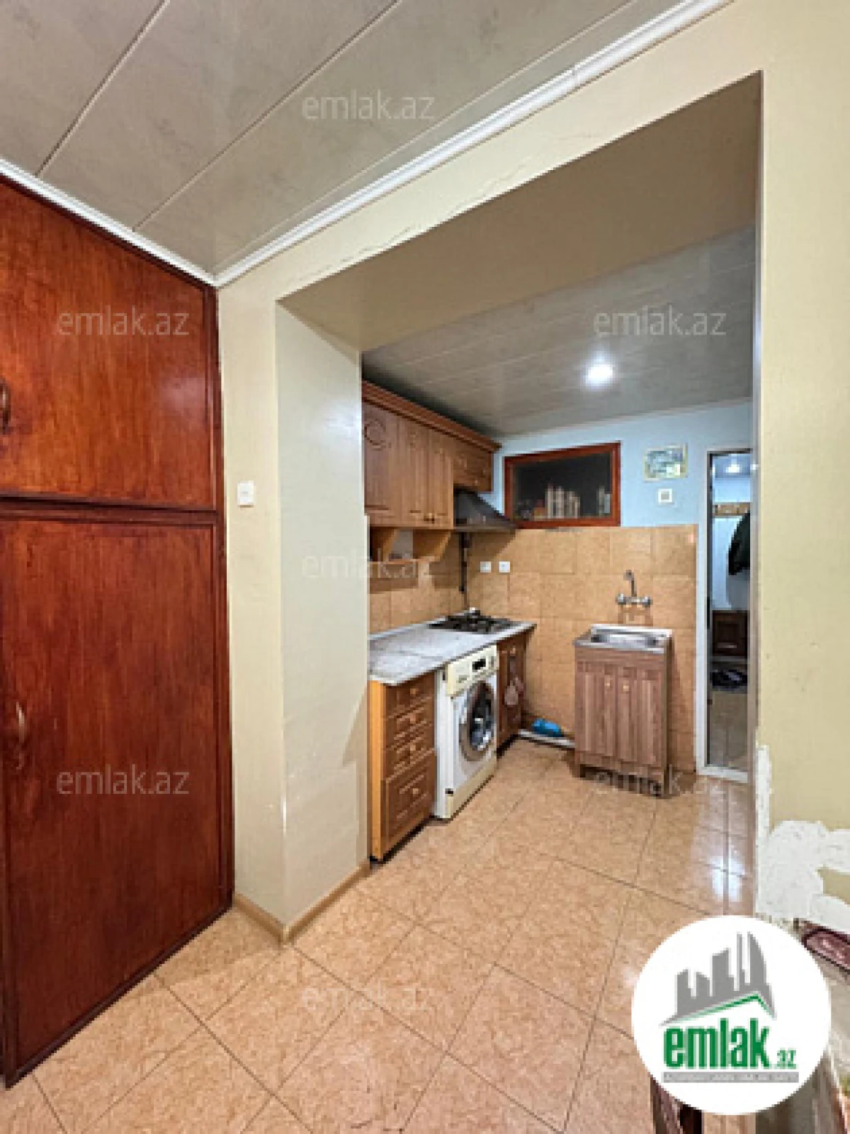 Satılır 3 otaqlı köhnə tikili 65 m²