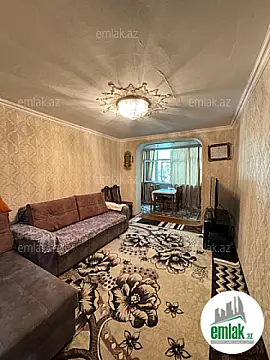Satılır 3 otaqlı köhnə tikili 65 m² — Bakı, İnşaatçılar 3 otaq 65.00 m²