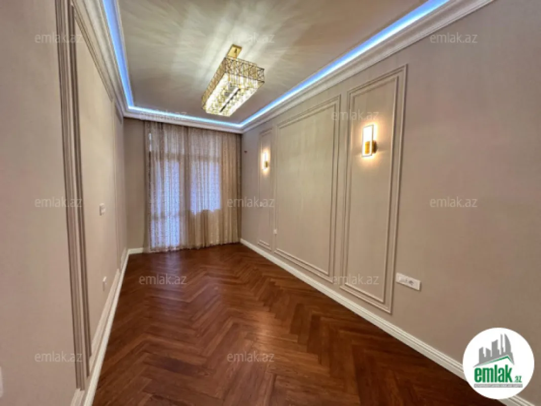 Satılır 3 otaqlı yeni tikili 115 m²