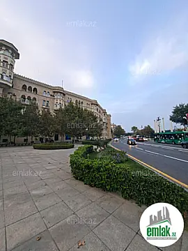 Satılır 3 otaqlı köhnə tikili 90 m²