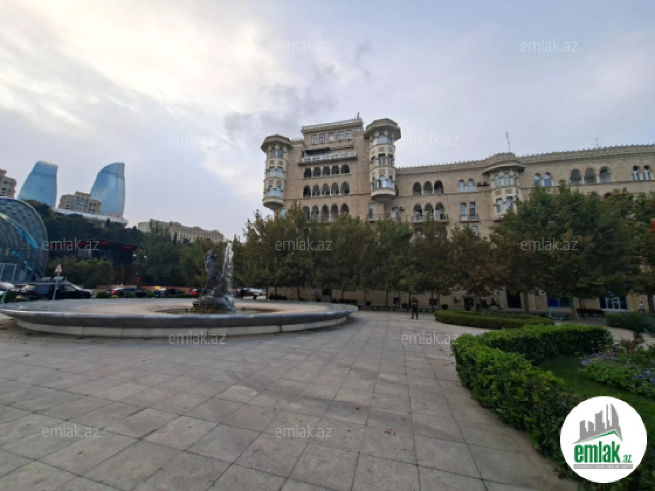 Satılır 3 otaqlı köhnə tikili 90 m²