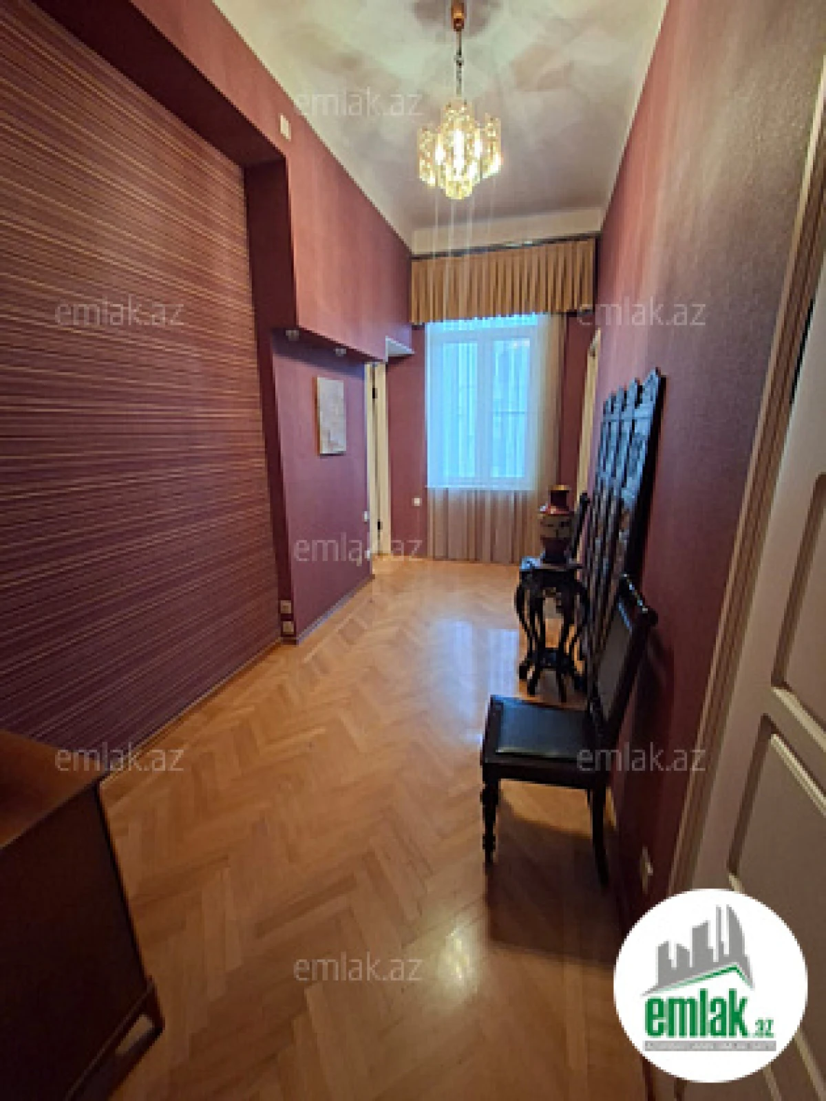 Satılır 3 otaqlı köhnə tikili 90 m²
