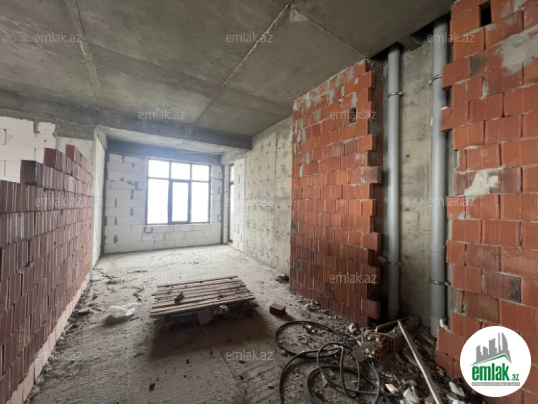 Satılır 4 otaqlı yeni tikili 144 m²