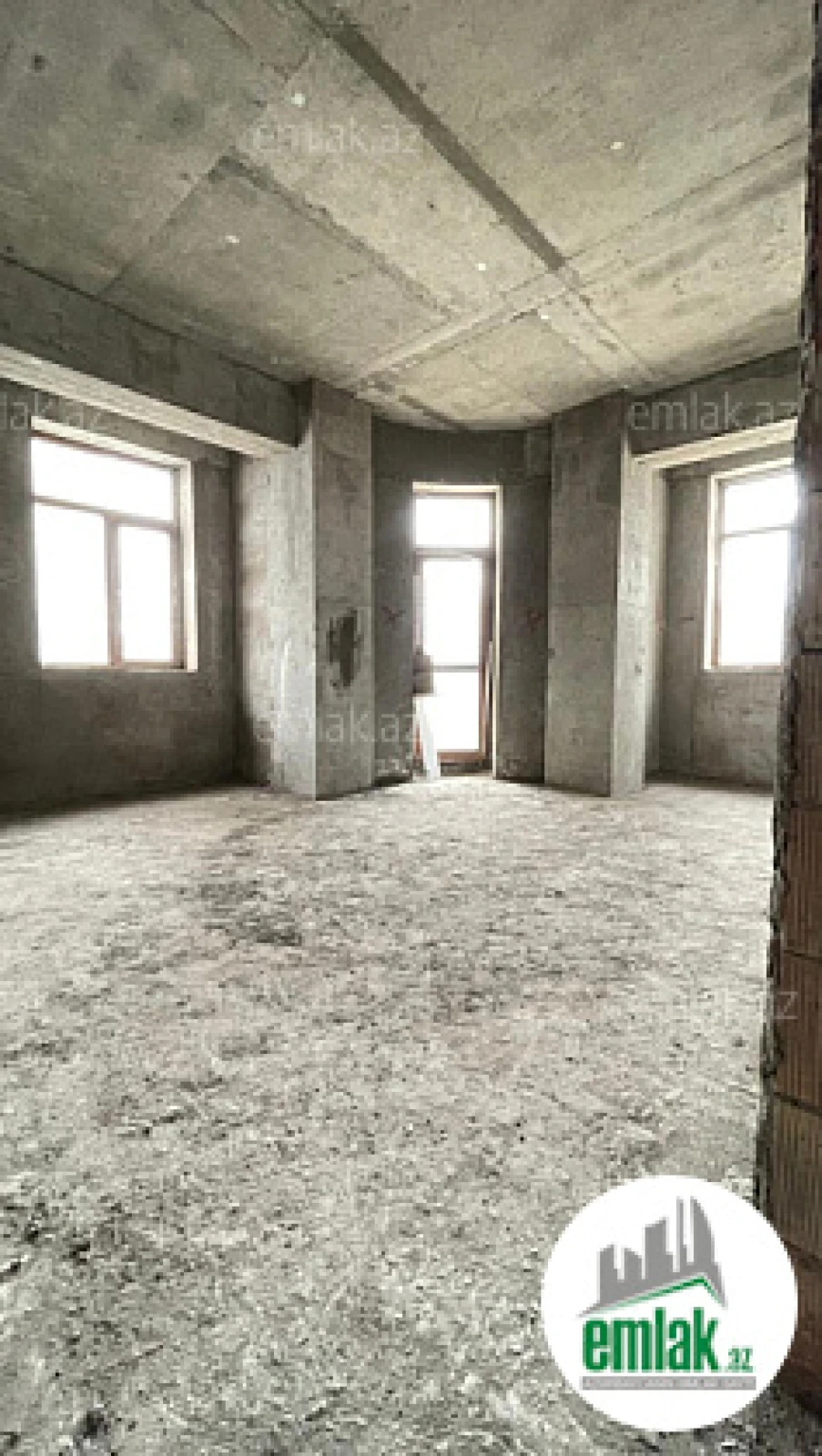 Satılır 2 otaqlı yeni tikili 100 m²