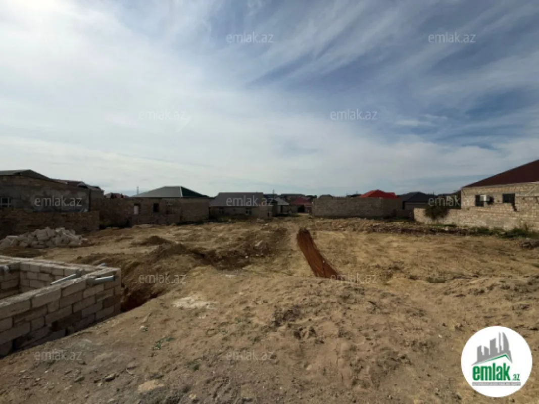 Satılır torpaq sahəsi 12 m²