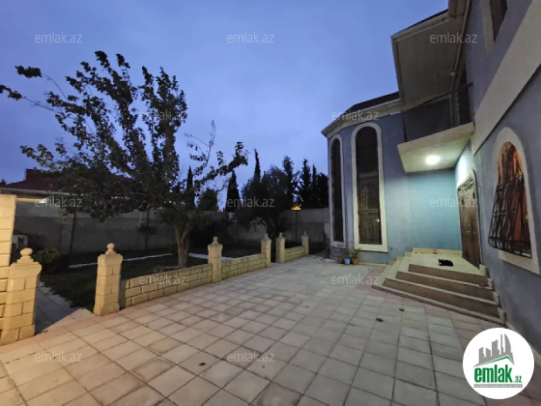 Satılır 6 otaqlı həyət evi 250 m²