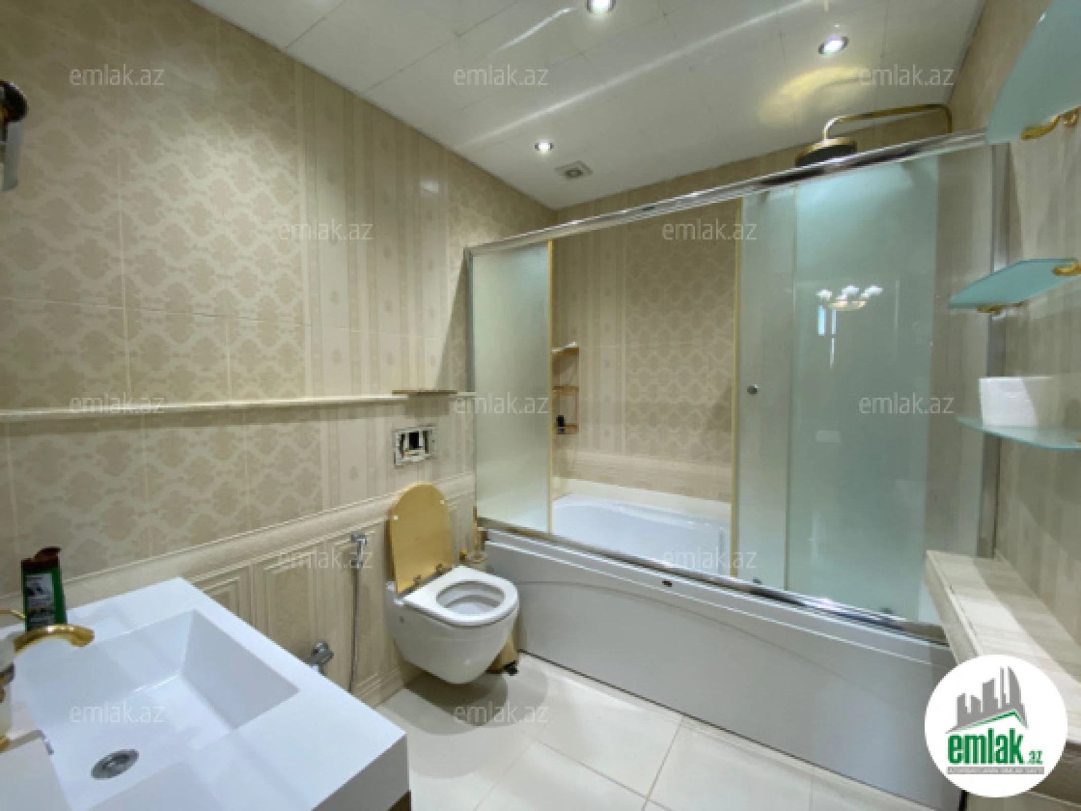 Satılır 4 otaqlı yeni tikili 185 m²