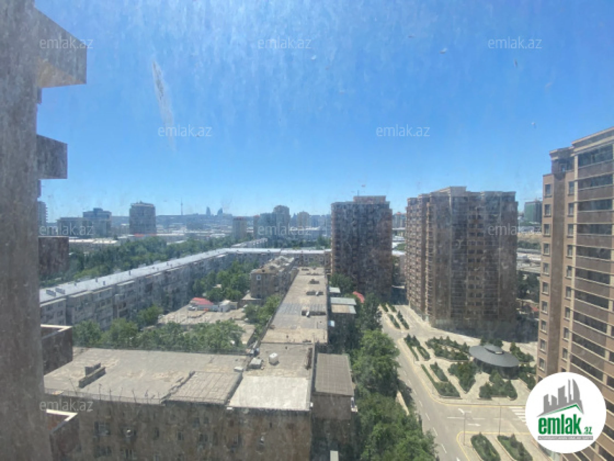 Satılır 4 otaqlı yeni tikili 185 m²