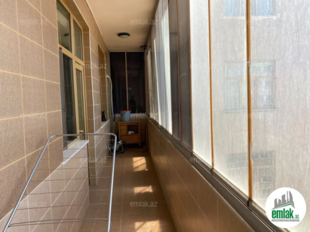 Satılır 4 otaqlı yeni tikili 185 m²