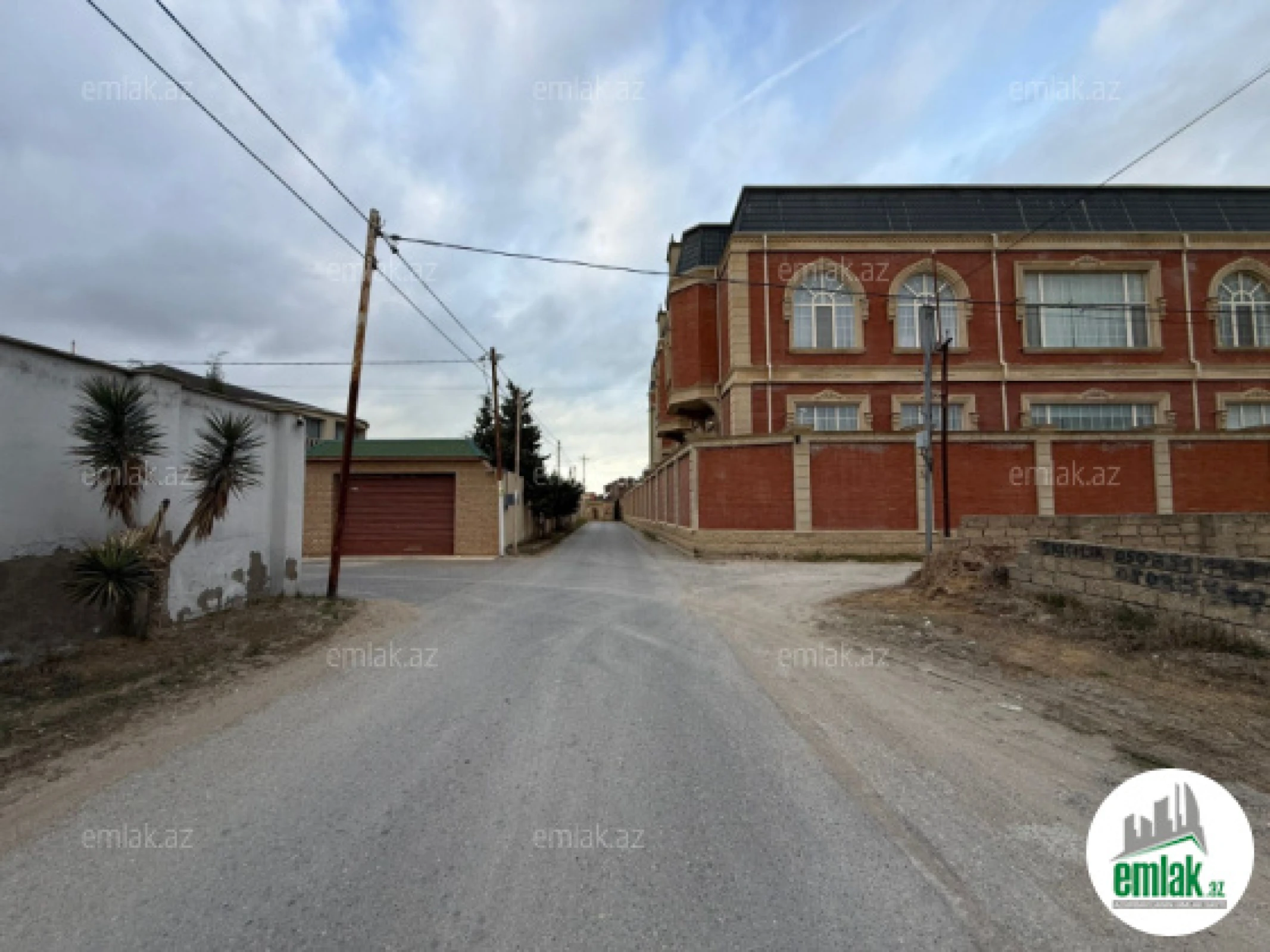 Satılır torpaq sahəsi 25 m²