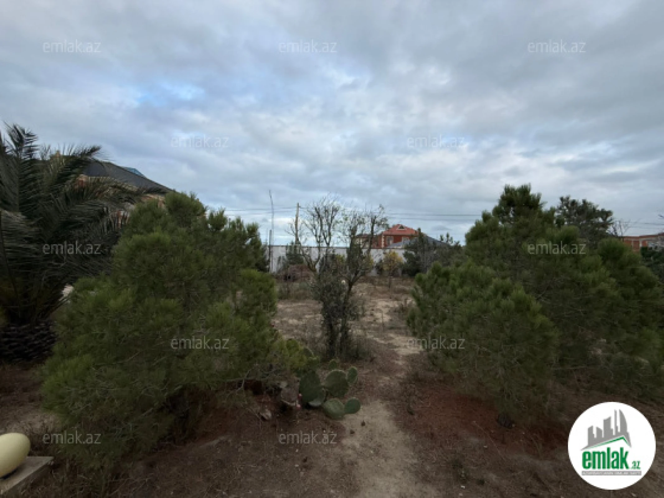 Satılır torpaq sahəsi 25 m²