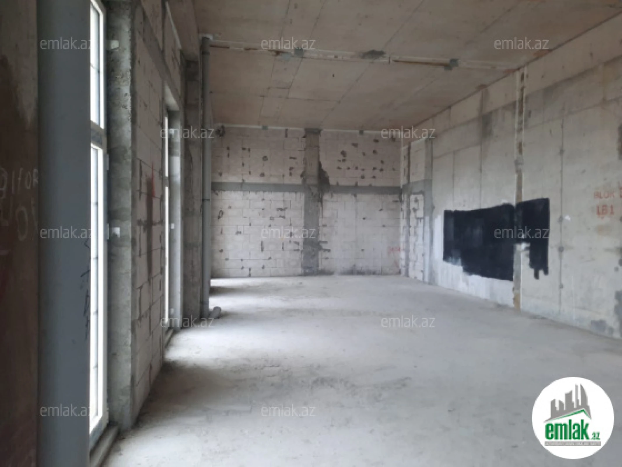 Satılır 4 otaqlı yeni tikili 145 m²