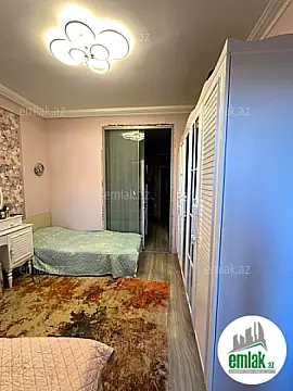Satılır 3 otaqlı yeni tikili 220 m²