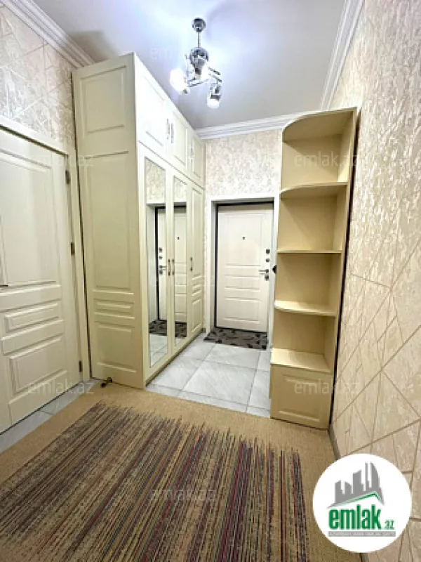 Satılır 3 otaqlı yeni tikili 220 m²