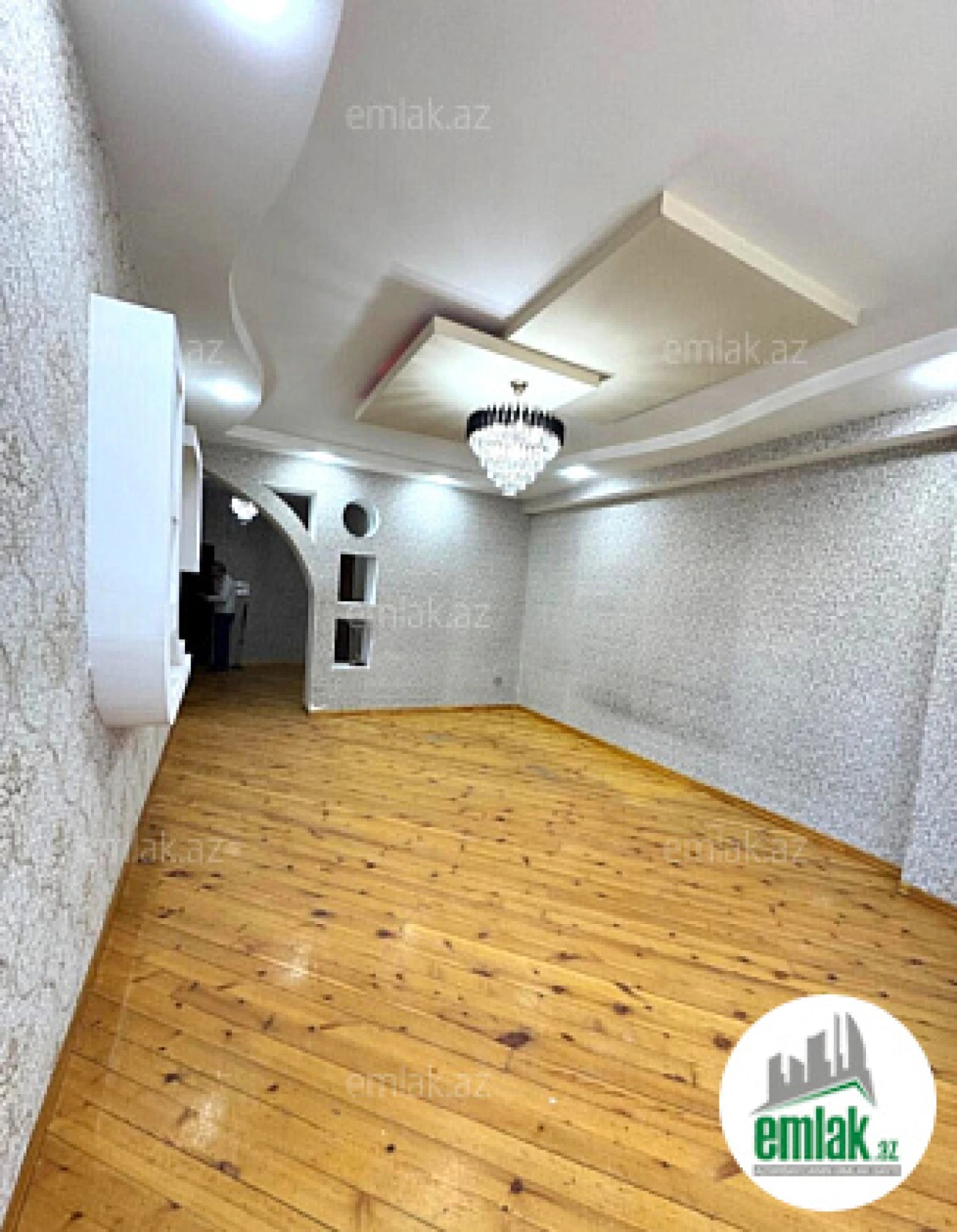 Satılır 2 otaqlı yeni tikili 80 m²