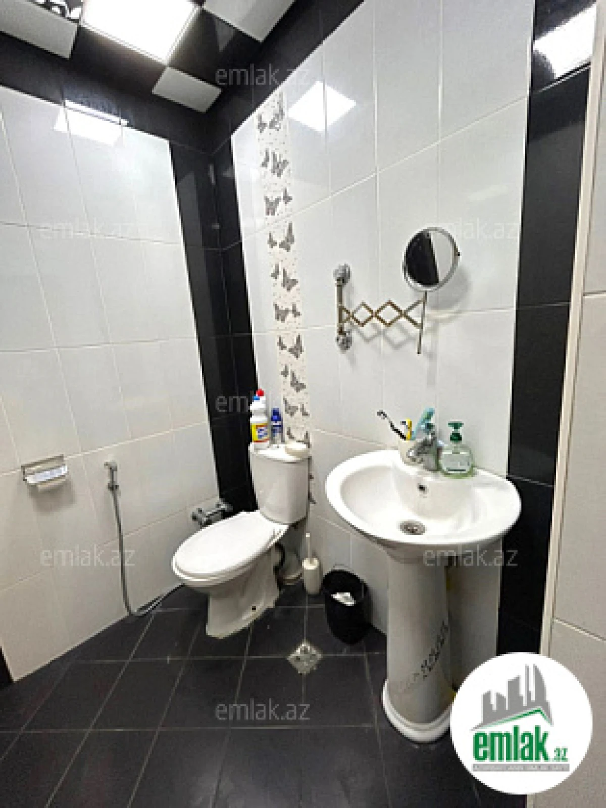 Satılır 2 otaqlı yeni tikili 80 m²