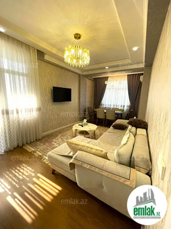 Satılır 3 otaqlı yeni tikili 130 m²
