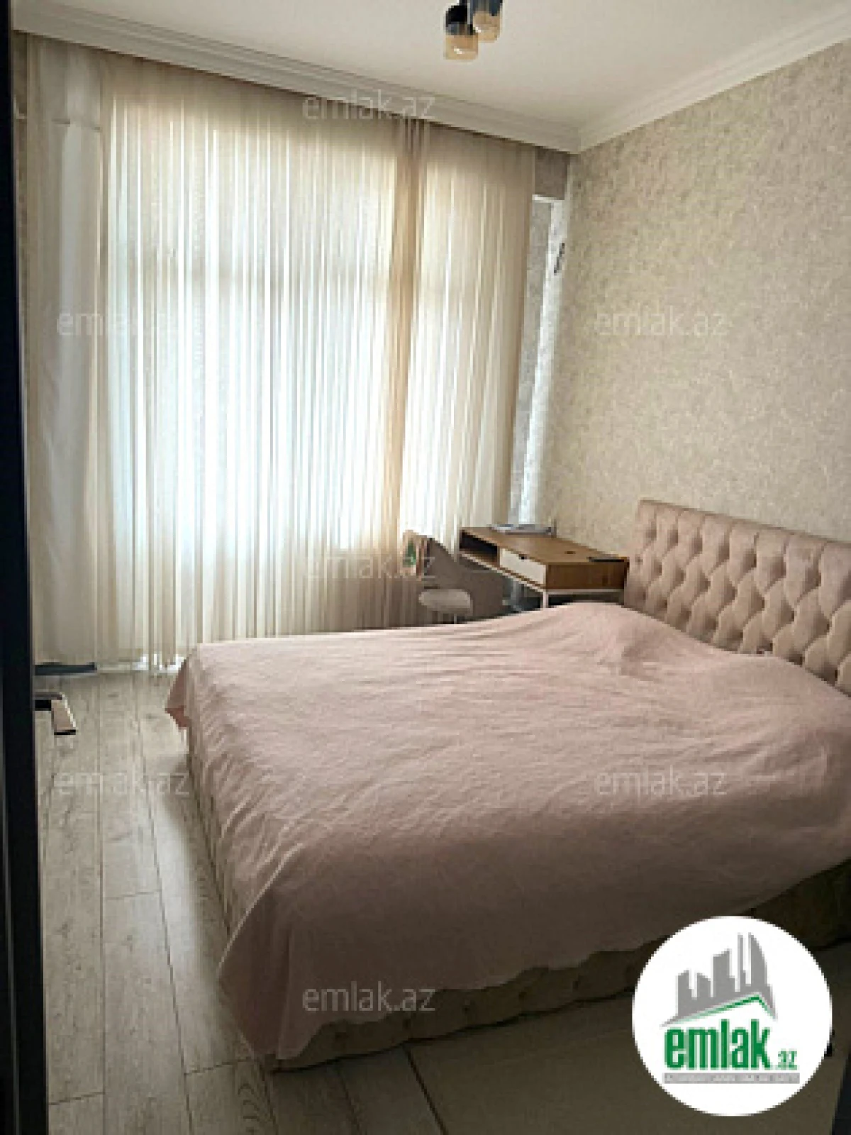 Satılır 3 otaqlı yeni tikili 95 m²