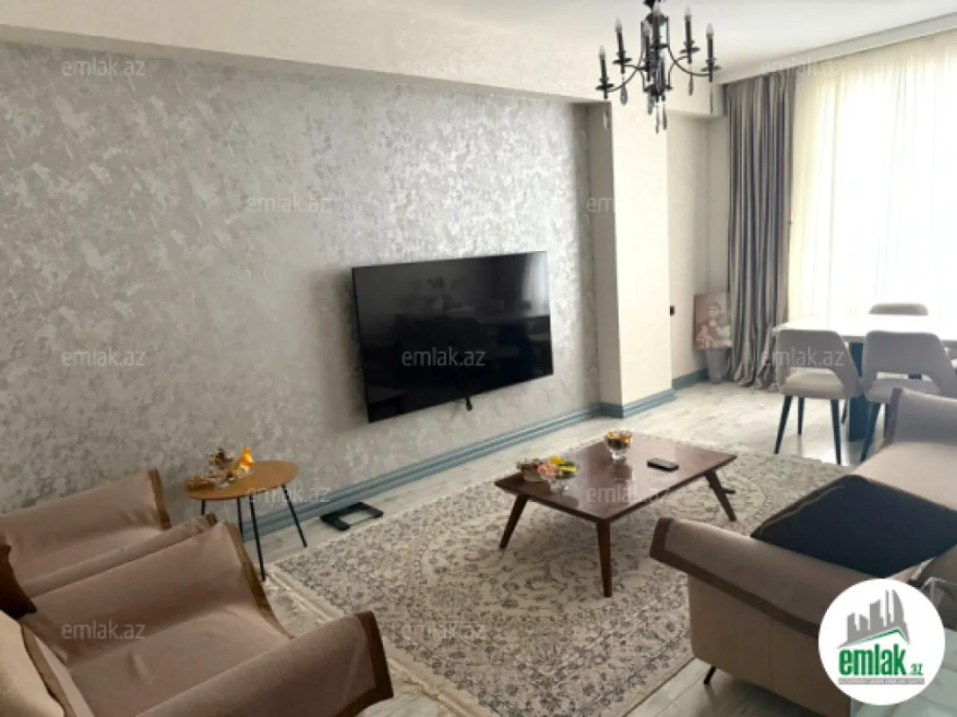 Satılır 3 otaqlı yeni tikili 95 m²