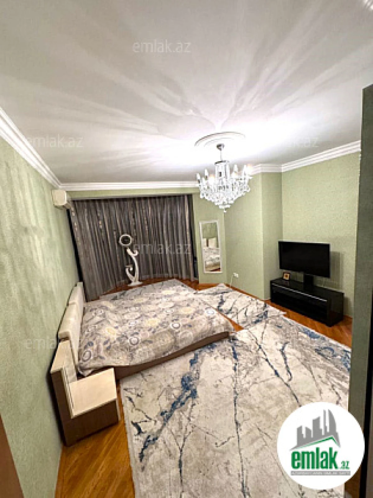 Satılır 3 otaqlı yeni tikili 165 m²