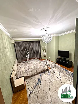 Satılır 3 otaqlı yeni tikili 165 m²
