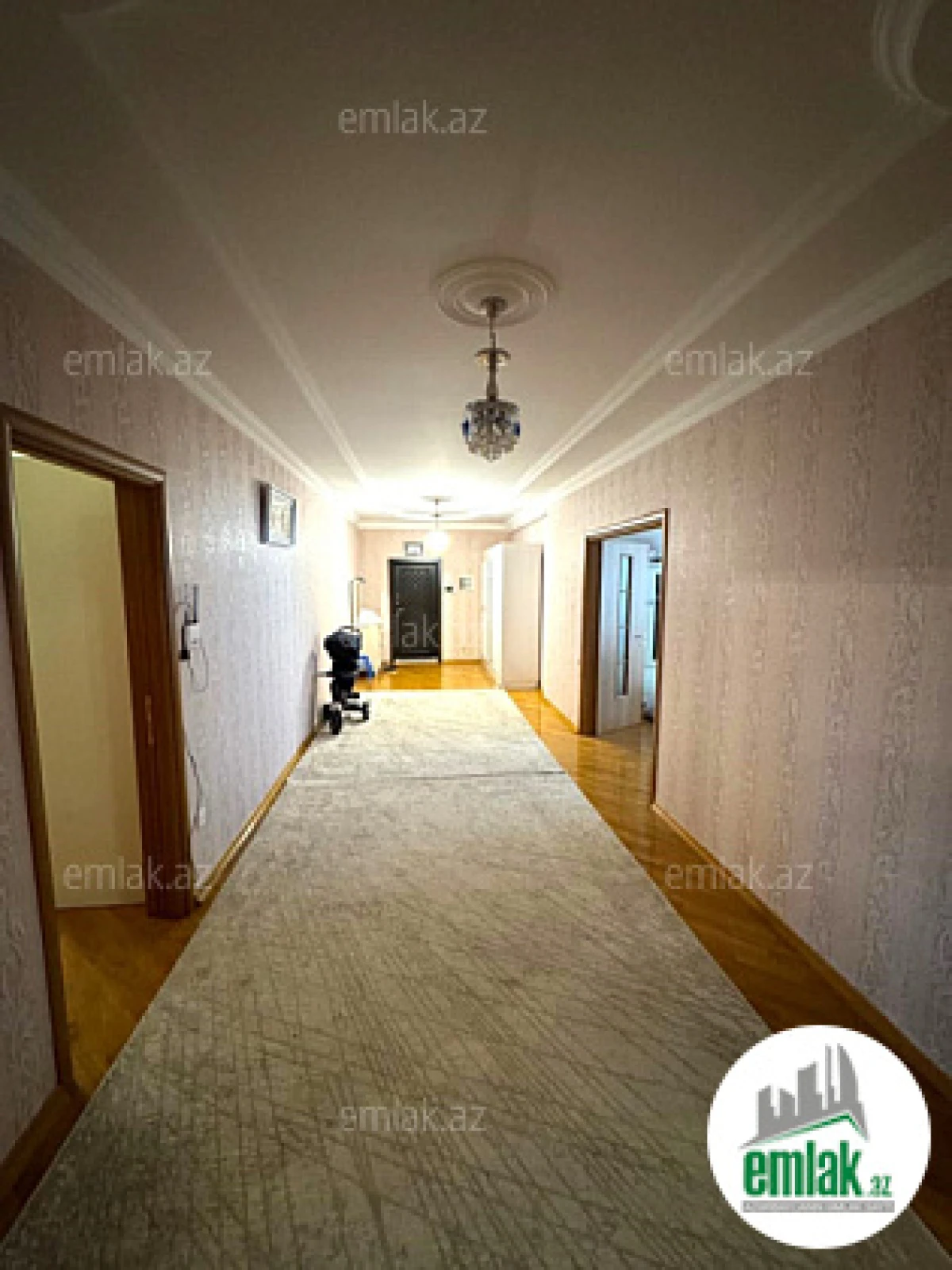 Satılır 3 otaqlı yeni tikili 165 m²