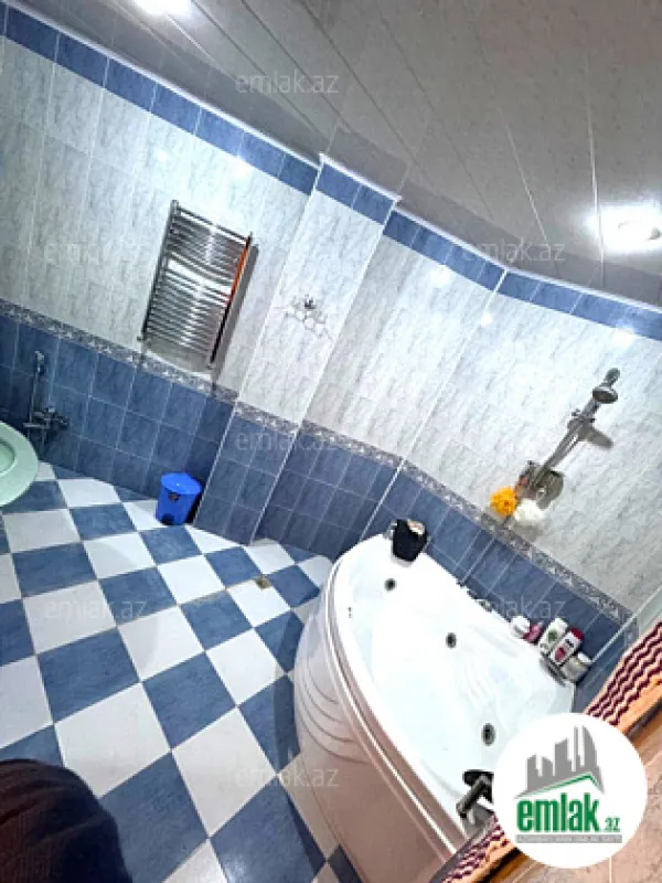 Satılır 3 otaqlı yeni tikili 165 m²