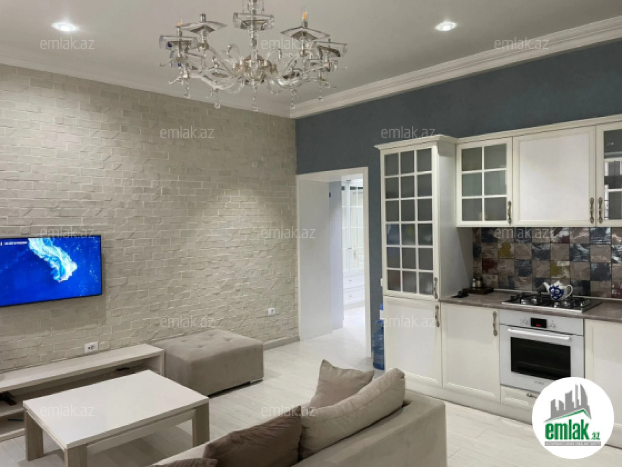 Satılır 3 otaqlı köhnə tikili 70.5 m²