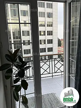 Satılır 3 otaqlı köhnə tikili 70.5 m²