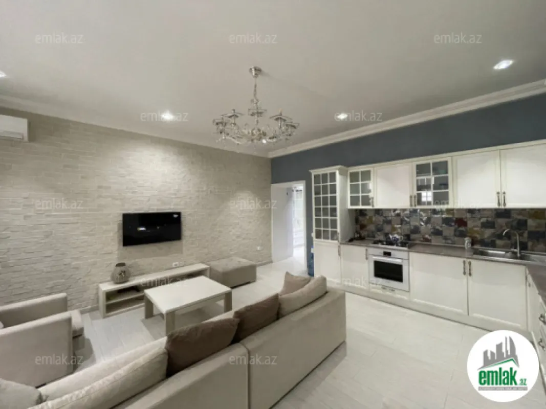 Satılır 3 otaqlı köhnə tikili 70.5 m²