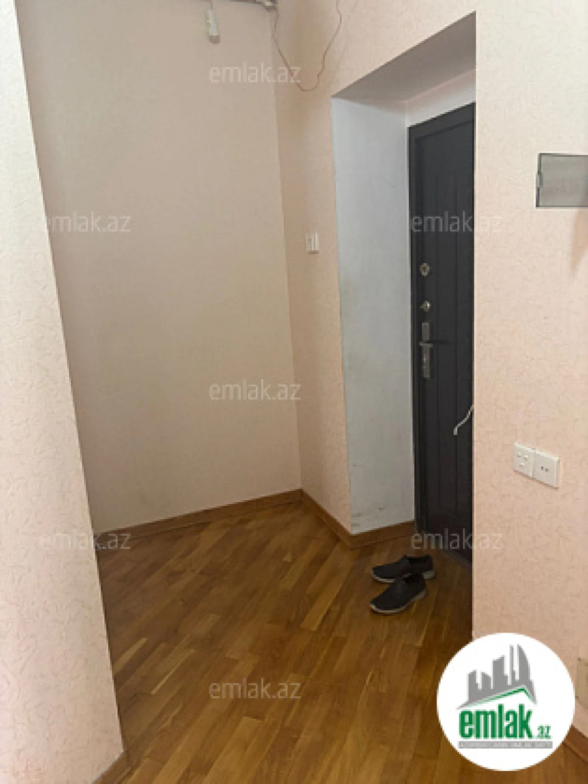 Satılır 2 otaqlı yeni tikili 70 m²