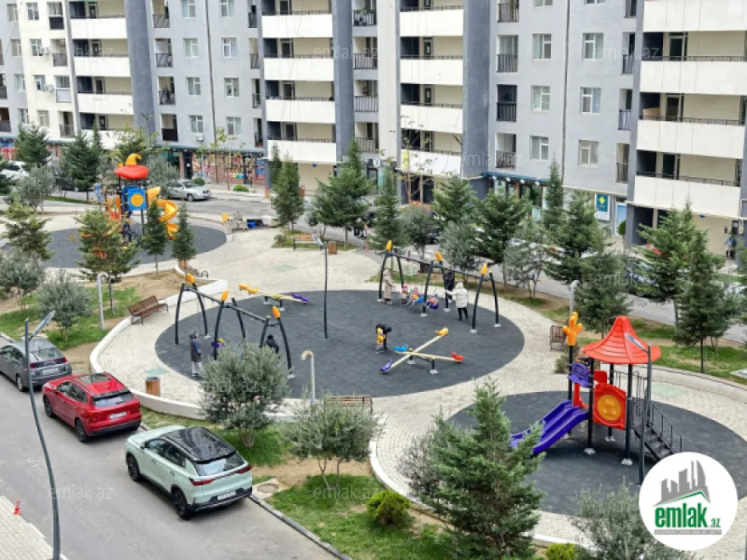 Satılır 3 otaqlı yeni tikili 77 m²