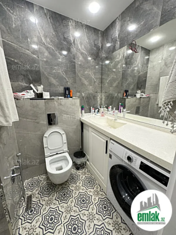 Satılır 3 otaqlı yeni tikili 77 m²