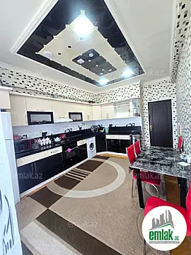 Satılır 3 otaqlı yeni tikili 130 m²