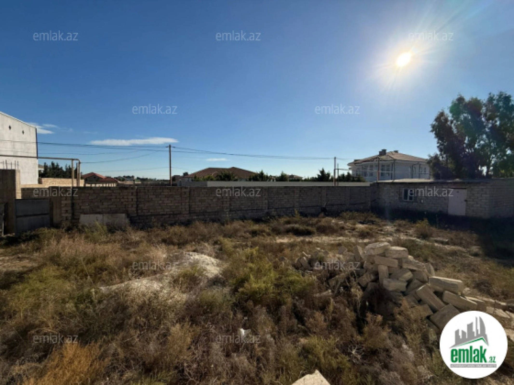 Satılır torpaq sahəsi 12 m²