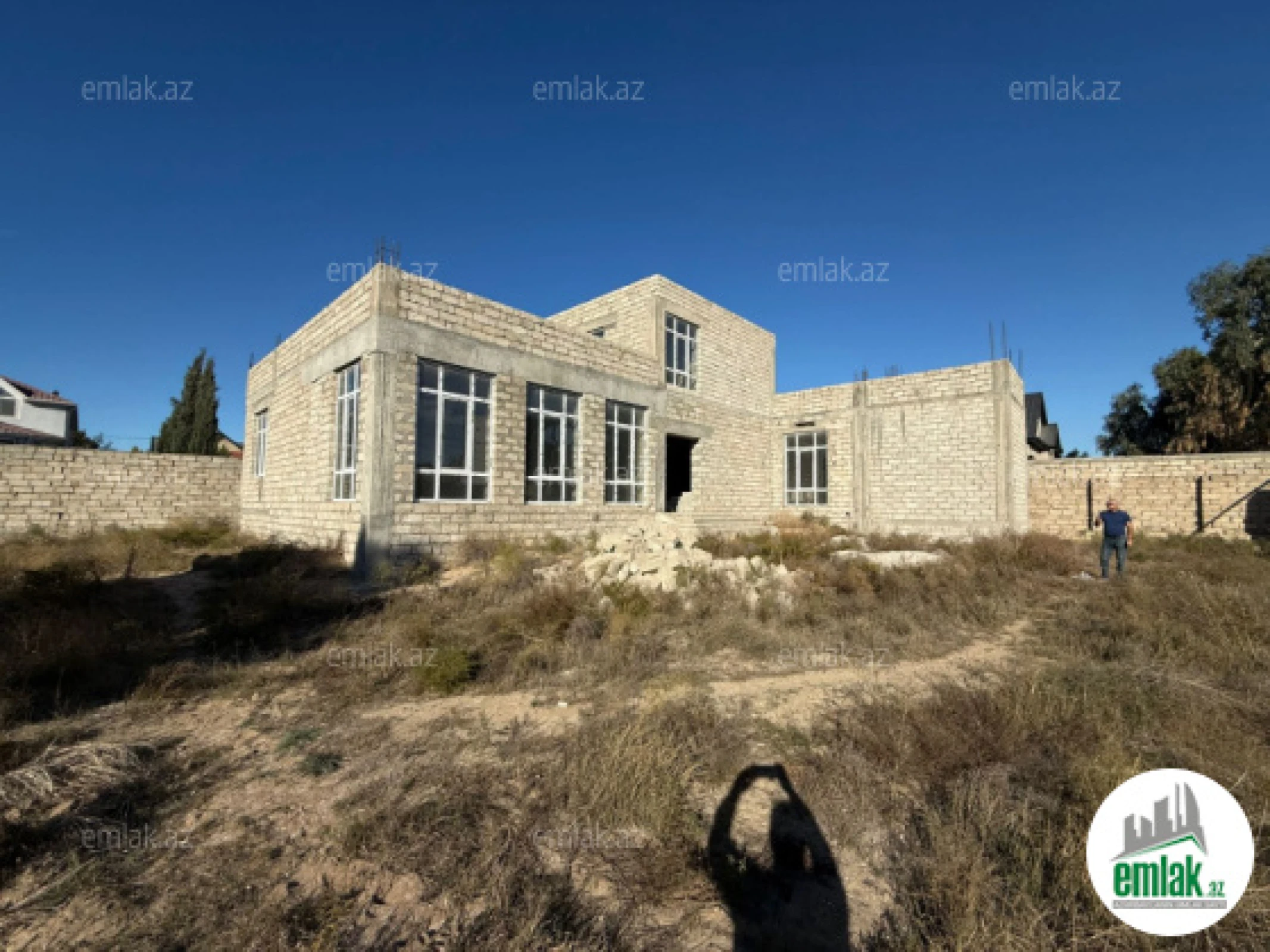 Satılır torpaq sahəsi 12 m²