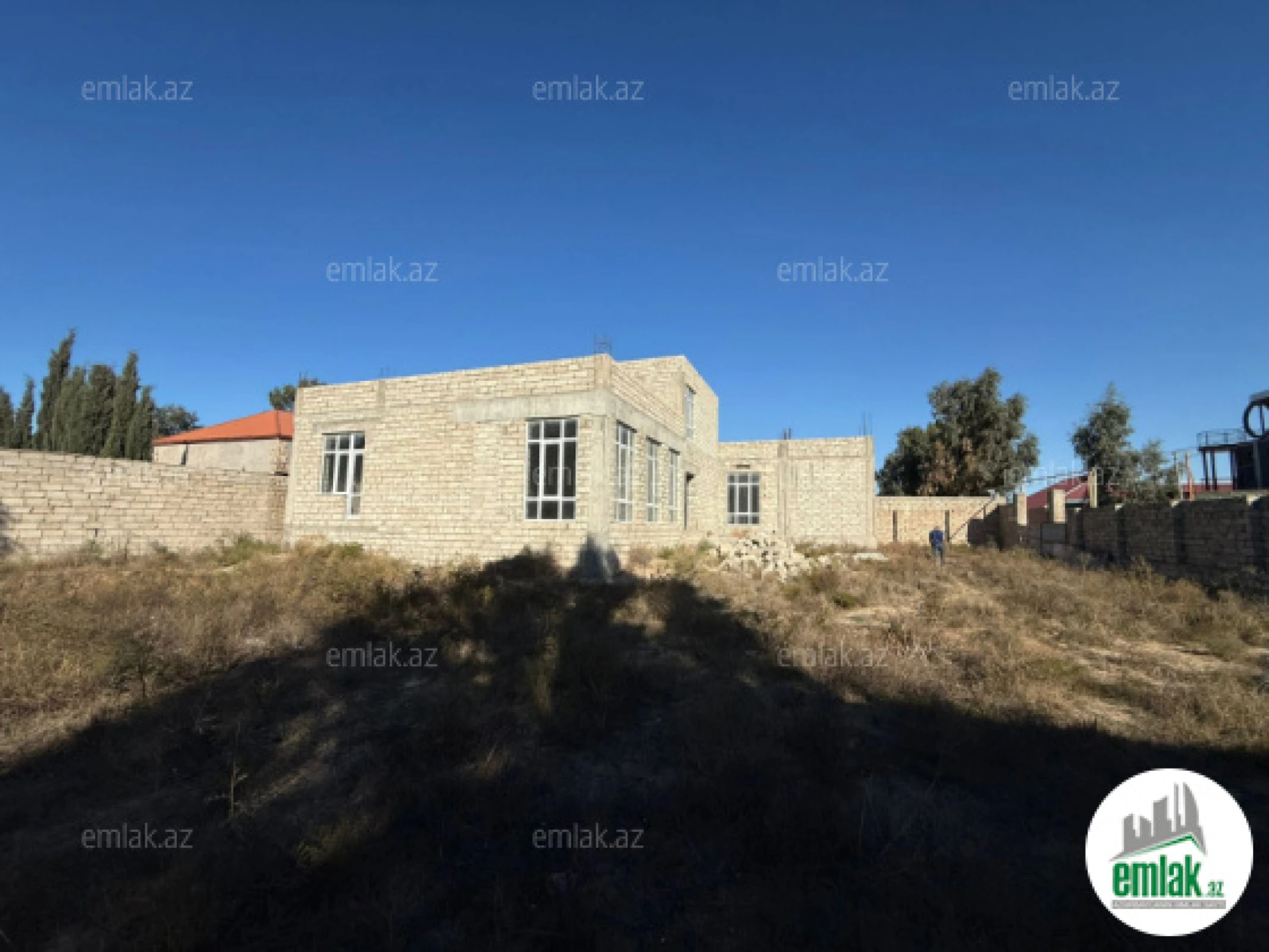 Satılır torpaq sahəsi 12 m²