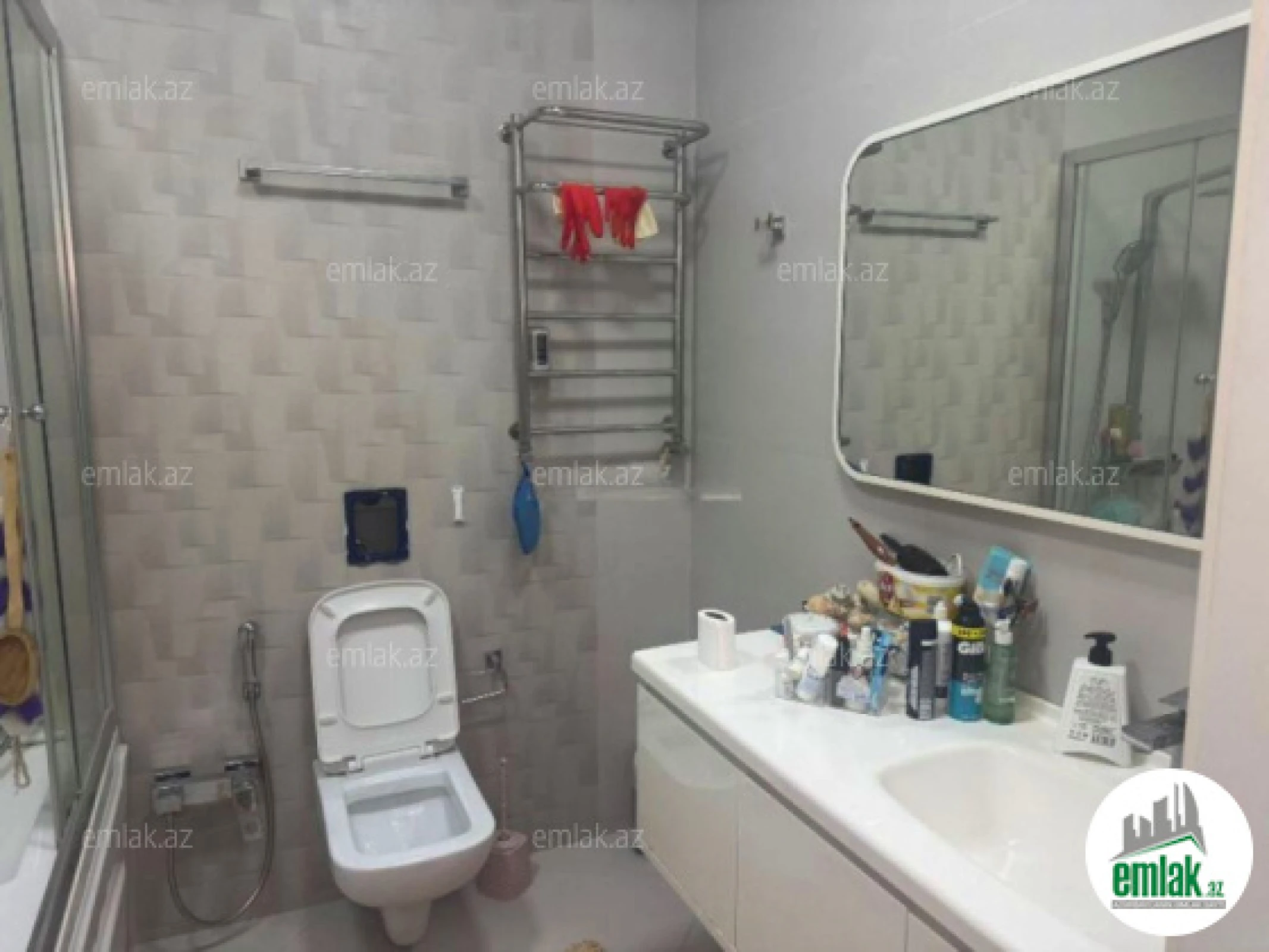 Satılır 4 otaqlı yeni tikili 210 m²
