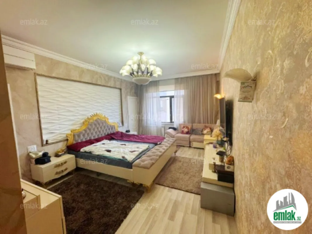 Satılır 4 otaqlı yeni tikili 210 m²