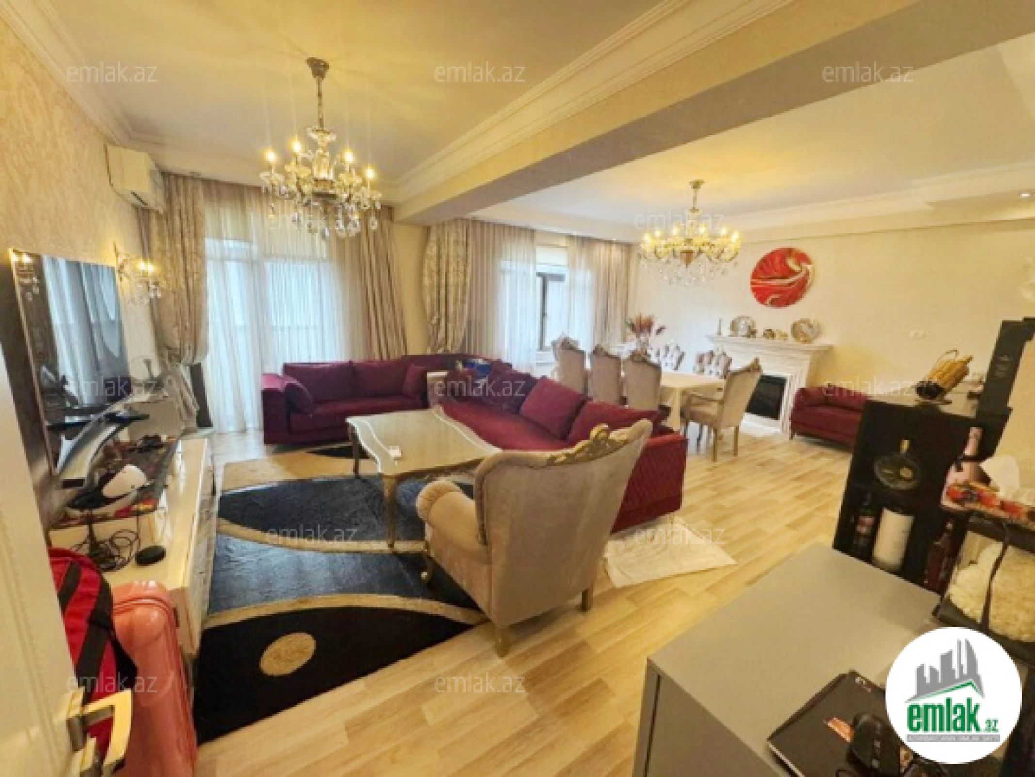 Satılır 4 otaqlı yeni tikili 210 m²