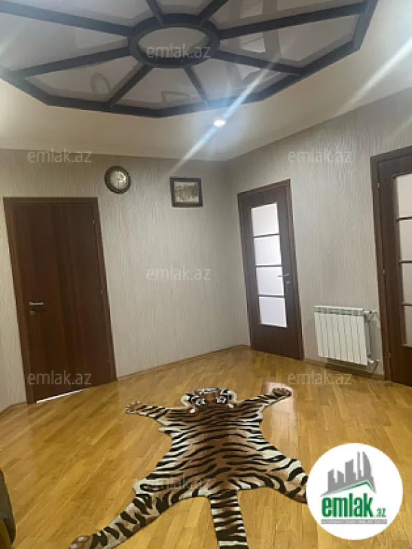 Satılır 3 otaqlı yeni tikili 155 m²