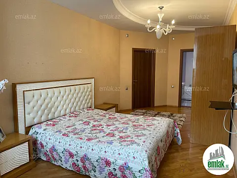 Satılır 3 otaqlı yeni tikili 155 m²