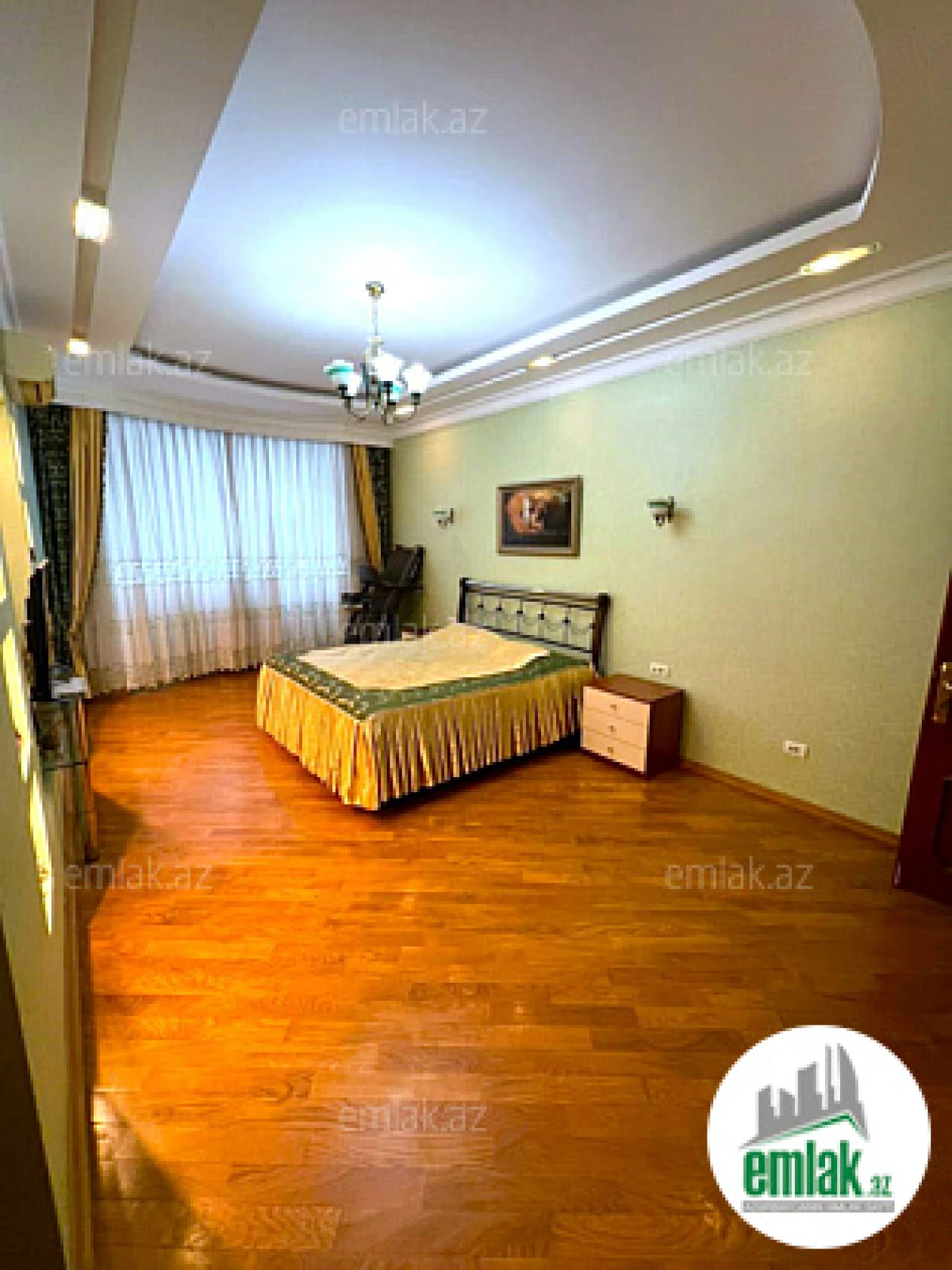 Satılır 3 otaqlı yeni tikili 170 m²